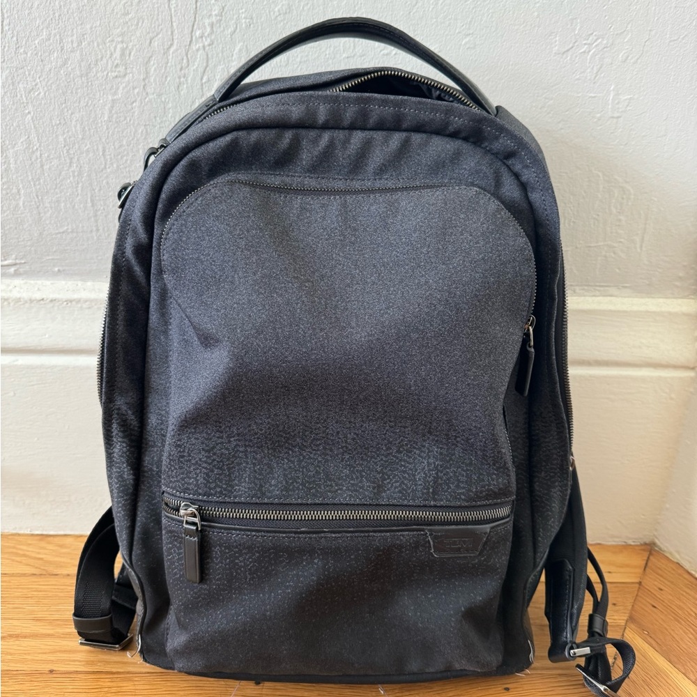Tumi Warren Backpack - Gently Used, still in great condition